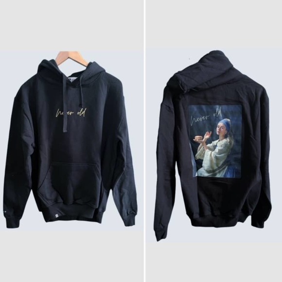 Never Old Girl with a Burger Graphic Hoodie Sweatshirt Black, NWT-Small - Picture 1 of 7